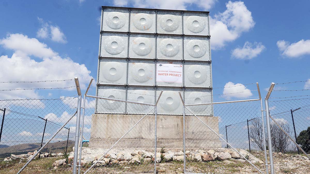 The 464 000-litre steel tank which is part of the first phase, sponsored by World Vision which was completed in February 2022 and benefited 250 homesteads through the installation of 41 taps.